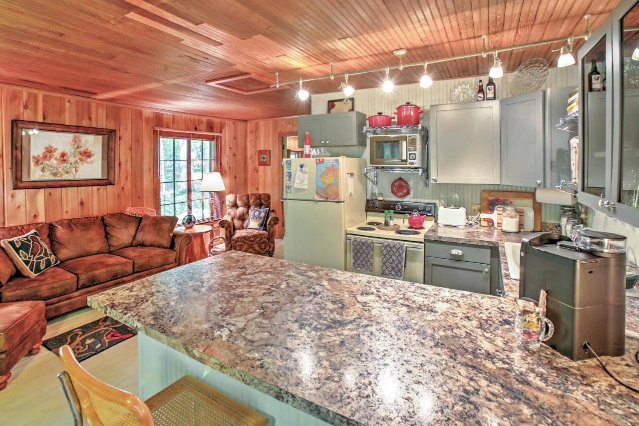 Pet-Friendly One Crow Cottage In Harbor Springs! Exteriér fotografie