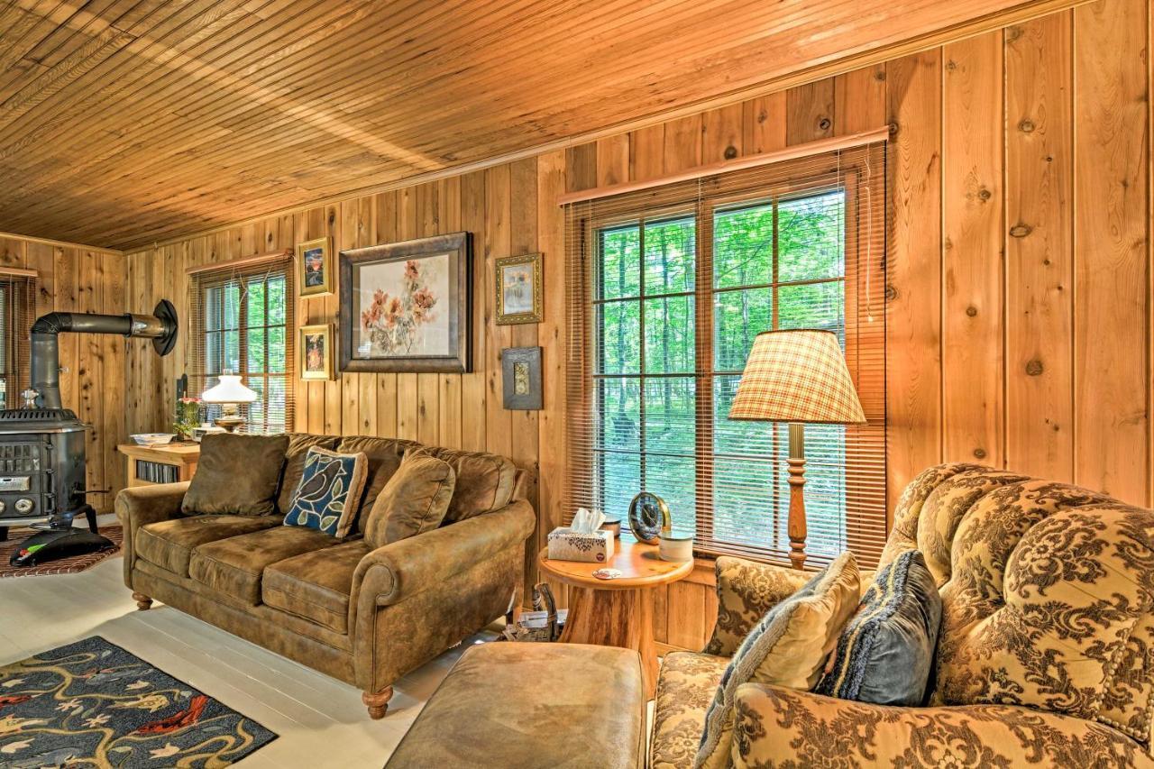 Pet-Friendly One Crow Cottage In Harbor Springs! Exteriér fotografie